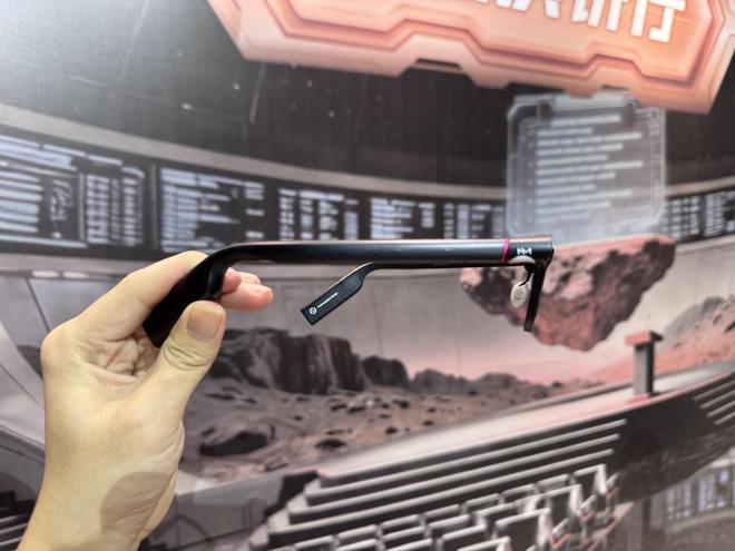 NMO GO3定义AI眼镜美学新标杆瓦力棋牌5秒换电惊喜价2999元I(图17) NMO GO3定义AI眼镜美学新标杆瓦力棋牌5秒换电惊喜价2999元I(图17)